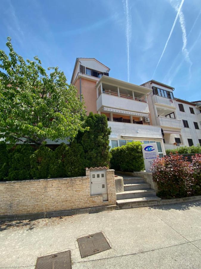 Apartman Paulo Porec Exterior photo